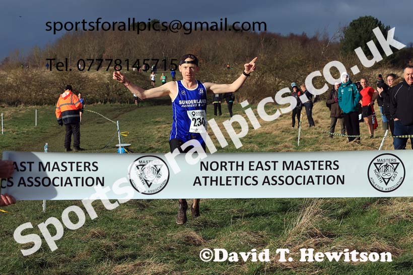 Mens 35 to 64, 2024 NEMAA Cross Country Champs., Wallsend. Photo: David T. Hewitson/Sports for All Pics